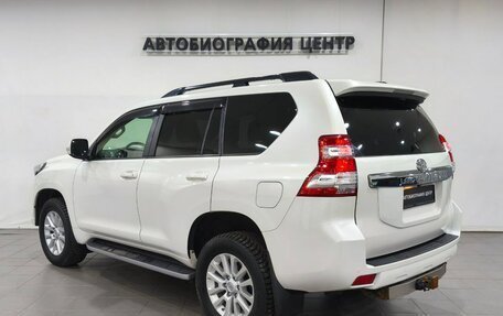Toyota Land Cruiser Prado 150 рестайлинг 2, 2016 год, 3 190 000 рублей, 4 фотография