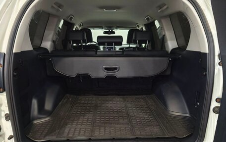 Toyota Land Cruiser Prado 150 рестайлинг 2, 2016 год, 3 190 000 рублей, 33 фотография