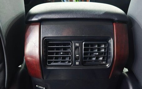 Toyota Land Cruiser Prado 150 рестайлинг 2, 2016 год, 3 190 000 рублей, 31 фотография