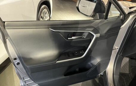 Toyota RAV4, 2025 год, 4 350 000 рублей, 8 фотография