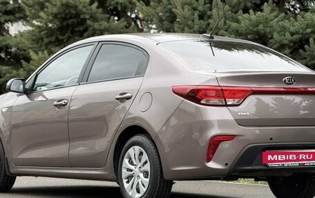 KIA Rio IV, 2017 год, 987 000 рублей, 2 фотография