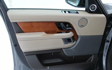 Land Rover Range Rover IV рестайлинг, 2018 год, 7 300 000 рублей, 11 фотография