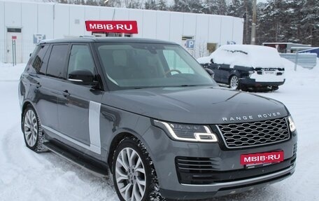 Land Rover Range Rover IV рестайлинг, 2018 год, 7 300 000 рублей, 3 фотография