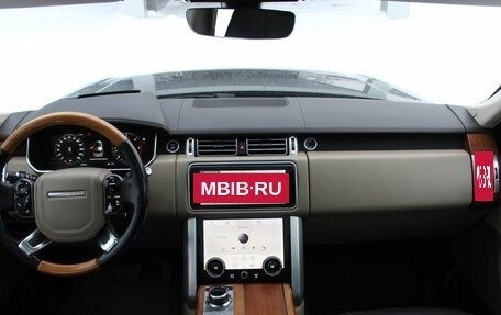 Land Rover Range Rover IV рестайлинг, 2018 год, 7 300 000 рублей, 17 фотография