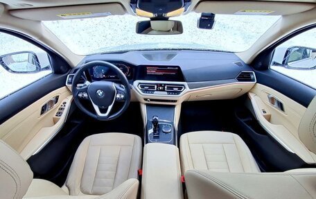 BMW 3 серия, 2020 год, 3 780 000 рублей, 11 фотография