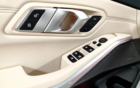 BMW 3 серия, 2020 год, 3 780 000 рублей, 16 фотография