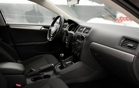 Volkswagen Jetta VI, 2016 год, 1 378 000 рублей, 6 фотография