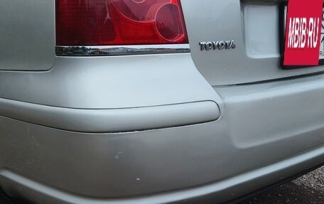 Toyota Avensis III рестайлинг, 2004 год, 500 000 рублей, 5 фотография