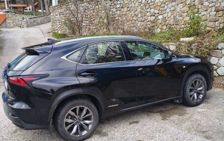 Lexus NX I, 2015 год, 3 290 000 рублей, 4 фотография