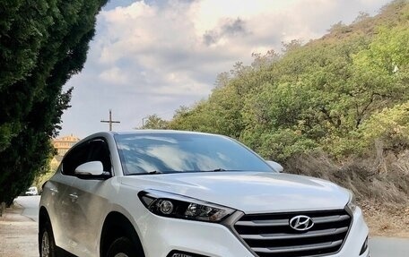 Hyundai Tucson III, 2016 год, 1 800 000 рублей, 9 фотография