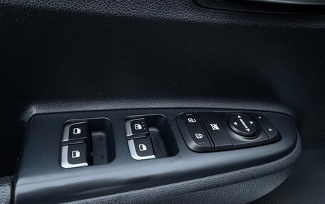 KIA Rio IV, 2018 год, 1 597 000 рублей, 17 фотография