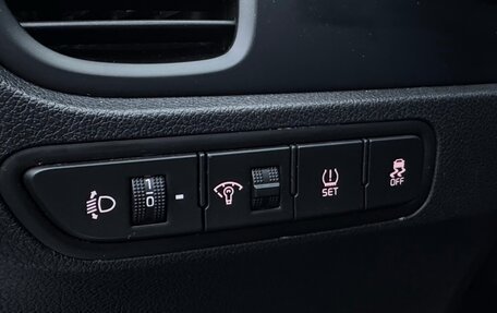 KIA Rio IV, 2018 год, 1 597 000 рублей, 16 фотография