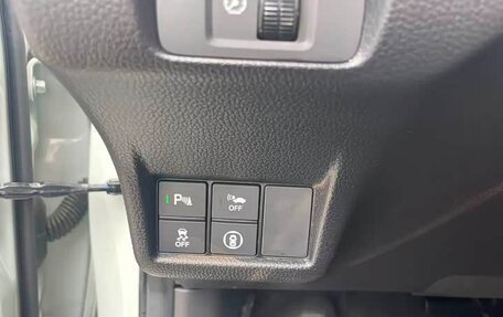 Honda Civic, 2022 год, 2 200 000 рублей, 24 фотография