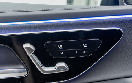 Mercedes-Benz E-Класс, 2025 год, 9 650 000 рублей, 26 фотография