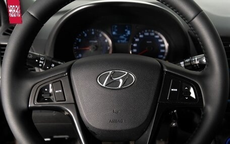 Hyundai Solaris II рестайлинг, 2016 год, 1 030 000 рублей, 10 фотография