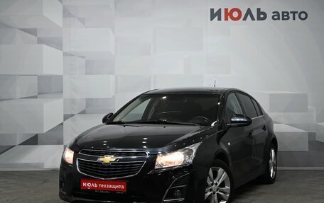 Chevrolet Cruze II, 2013 год, 800 000 рублей, 2 фотография