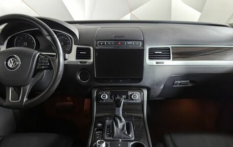 Volkswagen Touareg III, 2015 год, 2 497 000 рублей, 14 фотография