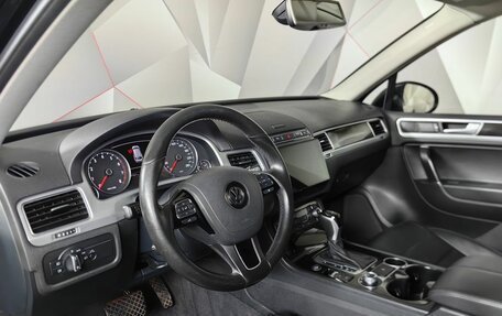 Volkswagen Touareg III, 2015 год, 2 497 000 рублей, 18 фотография