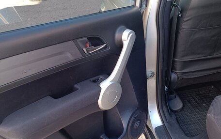 Honda CR-V III рестайлинг, 2007 год, 880 000 рублей, 13 фотография