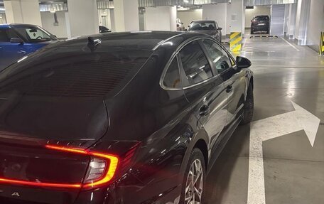 Hyundai Sonata VIII, 2021 год, 2 000 000 рублей, 4 фотография