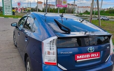 Toyota Prius, 2010 год, 930 000 рублей, 6 фотография