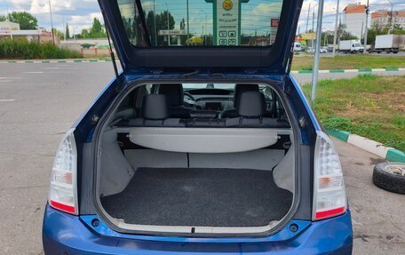 Toyota Prius, 2010 год, 930 000 рублей, 16 фотография