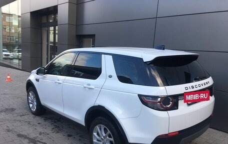 Land Rover Discovery Sport I рестайлинг, 2018 год, 2 300 000 рублей, 6 фотография