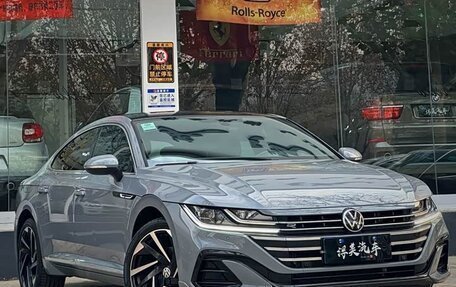 Volkswagen Passat CC, 2022 год, 4 280 000 рублей, 5 фотография