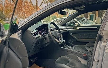 Volkswagen Passat CC, 2022 год, 4 280 000 рублей, 16 фотография