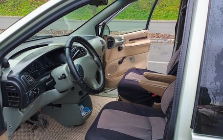 Plymouth Voyager III, 2000 год, 395 000 рублей, 13 фотография