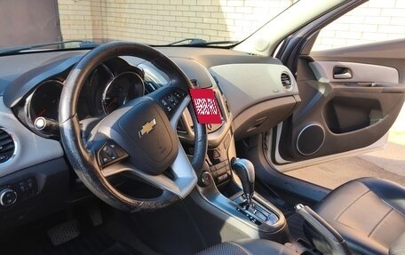 Chevrolet Cruze II, 2014 год, 850 000 рублей, 7 фотография