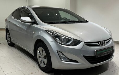 Hyundai Elantra V, 2015 год, 900 000 рублей, 3 фотография
