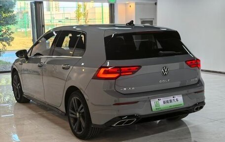 Volkswagen Golf VIII, 2022 год, 1 730 000 рублей, 5 фотография