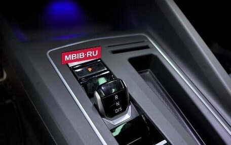 Volkswagen Golf VIII, 2022 год, 1 730 000 рублей, 11 фотография