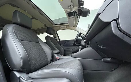 Honda Vezel, 2023 год, 2 050 000 рублей, 10 фотография