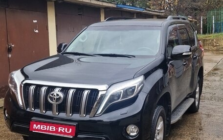 Toyota Land Cruiser Prado 150 рестайлинг 2, 2015 год, 4 500 000 рублей, 6 фотография
