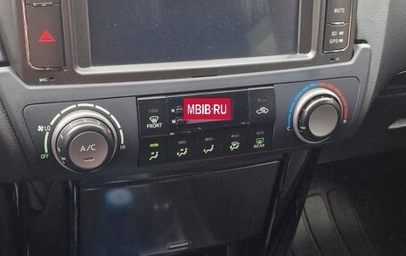 Toyota Land Cruiser Prado 150 рестайлинг 2, 2015 год, 4 500 000 рублей, 12 фотография