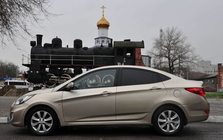 Hyundai Solaris II рестайлинг, 2011 год, 810 000 рублей, 9 фотография