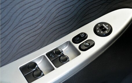 Hyundai Solaris II рестайлинг, 2011 год, 810 000 рублей, 20 фотография