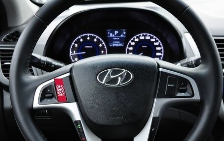 Hyundai Solaris II рестайлинг, 2011 год, 810 000 рублей, 21 фотография