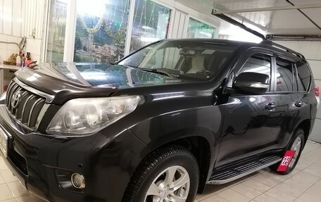 Toyota Land Cruiser Prado 150 рестайлинг 2, 2010 год, 2 727 000 рублей, 13 фотография