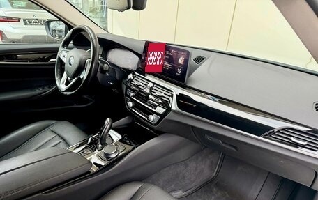 BMW 5 серия, 2021 год, 4 890 000 рублей, 11 фотография