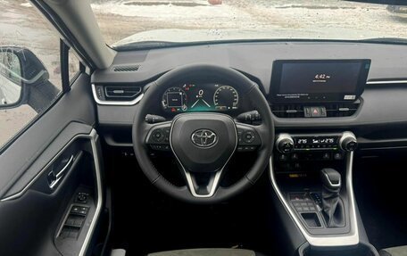 Toyota RAV4, 2025 год, 4 390 000 рублей, 10 фотография