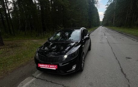 KIA Rio III рестайлинг, 2013 год, 950 000 рублей, 2 фотография