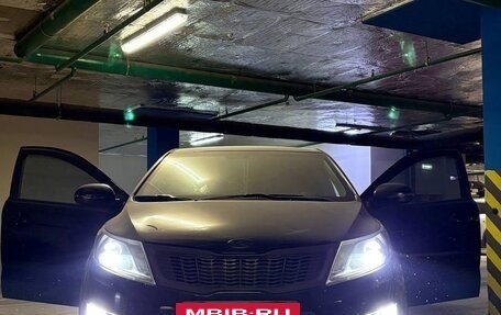 KIA Rio III рестайлинг, 2013 год, 950 000 рублей, 5 фотография