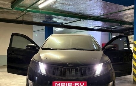 KIA Rio III рестайлинг, 2013 год, 950 000 рублей, 7 фотография