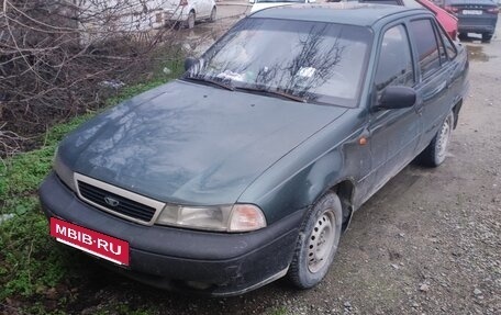 Daewoo Nexia I рестайлинг, 1999 год, 100 000 рублей, 3 фотография