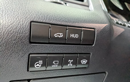 Lexus RX IV рестайлинг, 2020 год, 5 700 000 рублей, 30 фотография