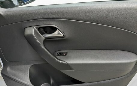 Volkswagen Polo VI (EU Market), 2020 год, 1 090 000 рублей, 18 фотография