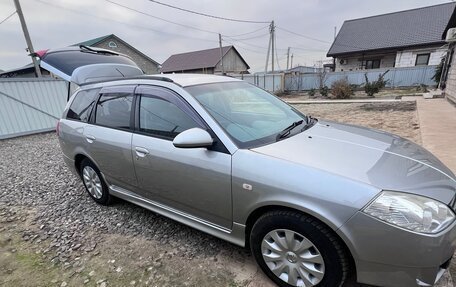 Nissan Wingroad III, 2001 год, 450 000 рублей, 2 фотография